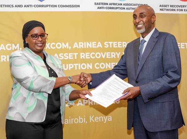 Handing over Resolutions of EAAACA